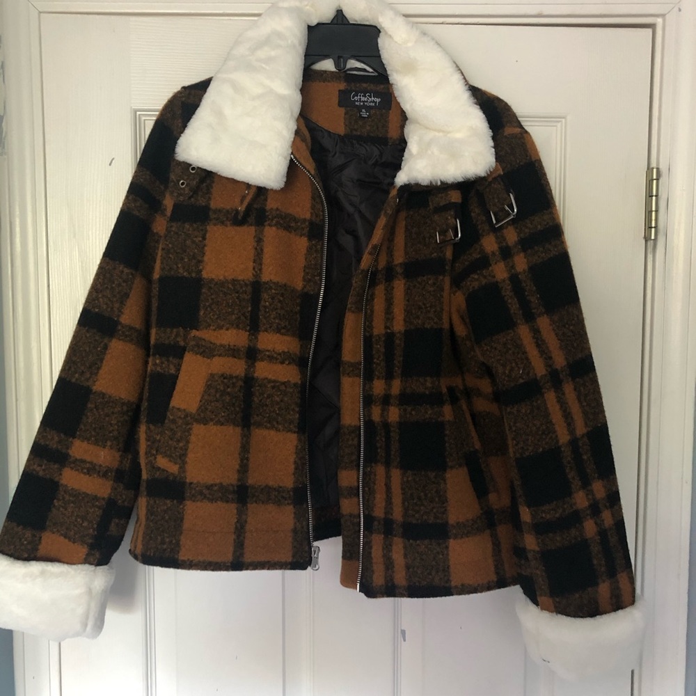 Jacket - Picture 4 of 7
